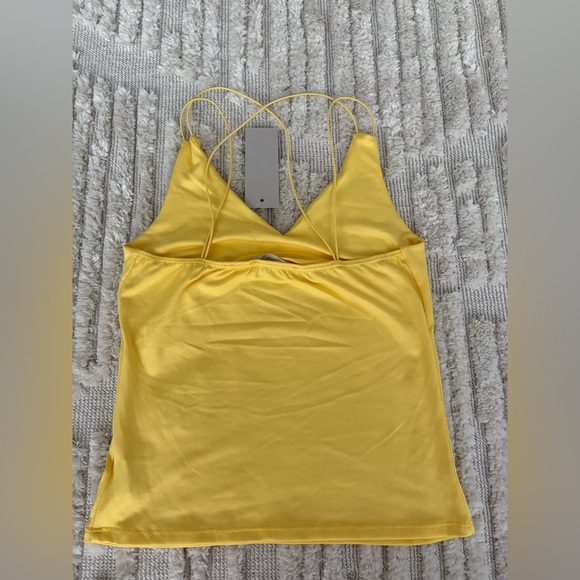 Tank top - Picture 2 of 3